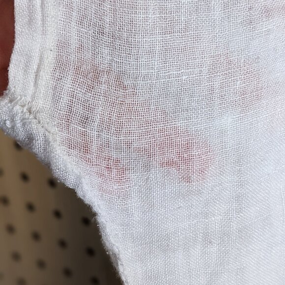 Alessia Pacini white linen blouse with cap sleeves and lace cut-outs - Picture 10 of 10